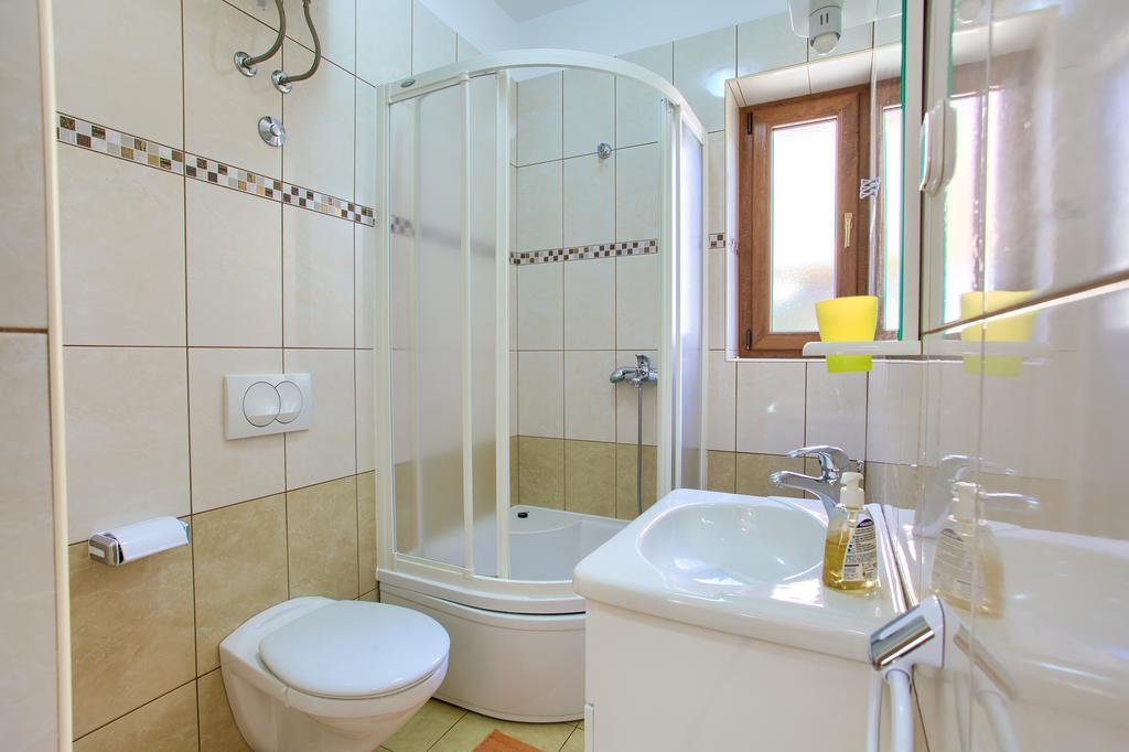 Nadija Studio Apartmani Krk Town Dış mekan fotoğraf
